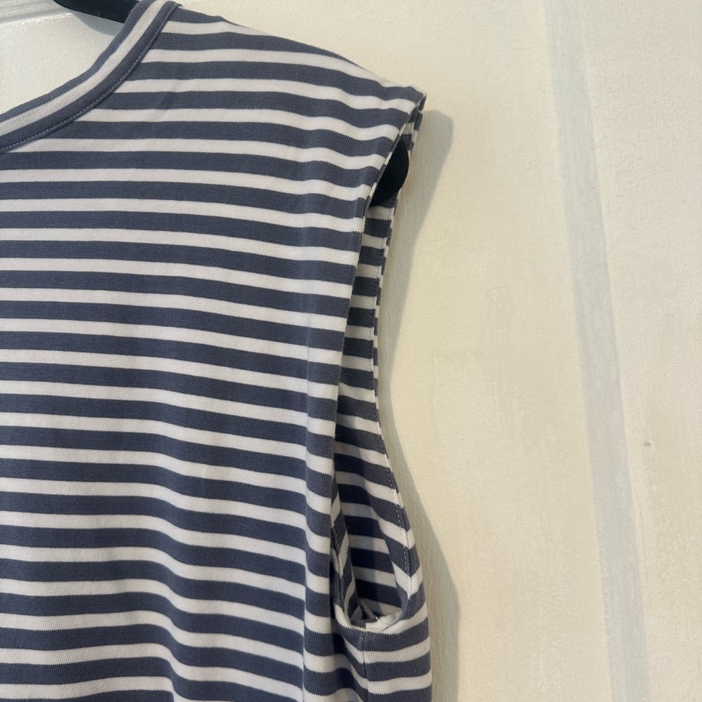 Madewell Navy and White Striped Muscle Tee - Picture 7 of 9
